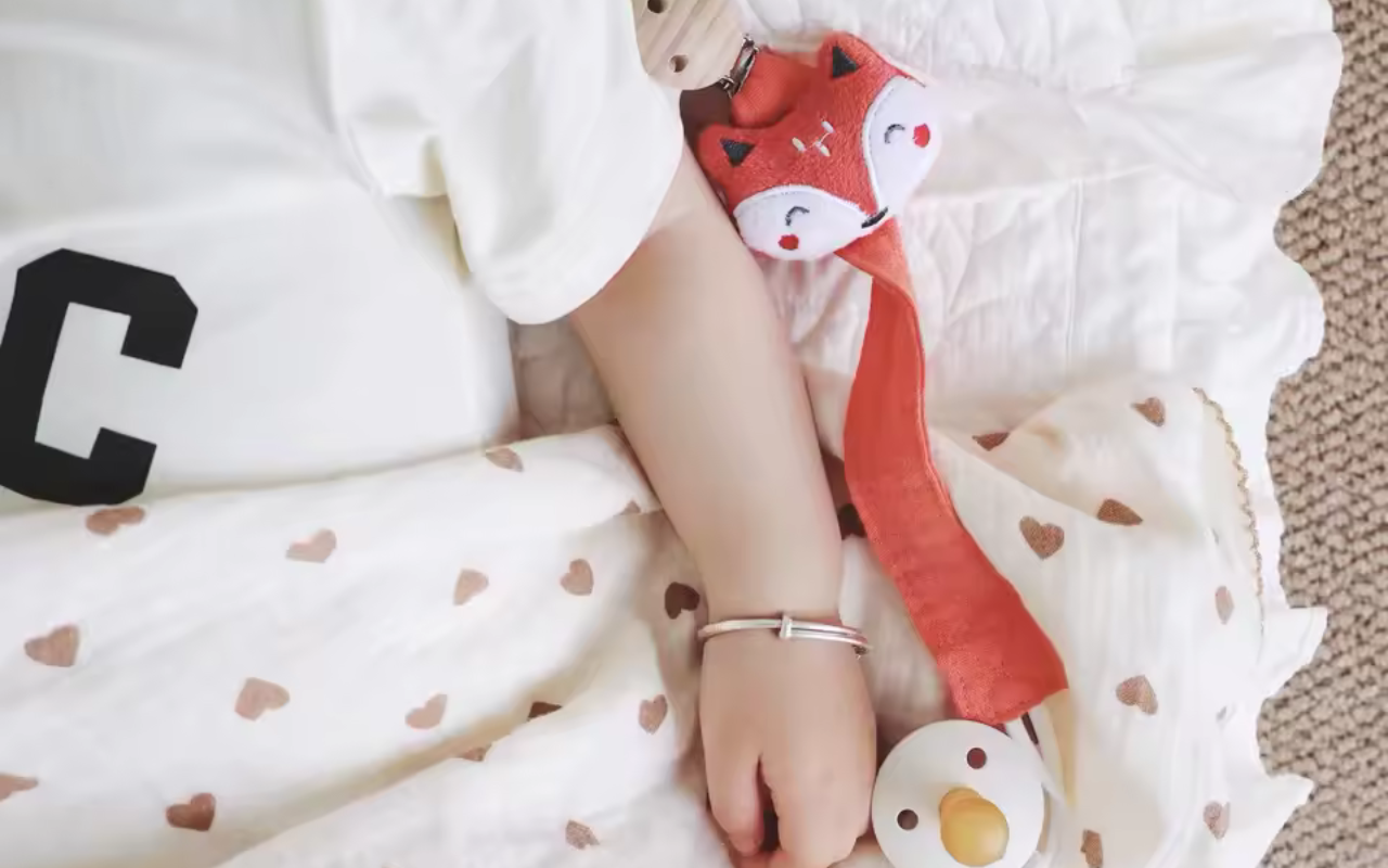fabric animal dummy clip